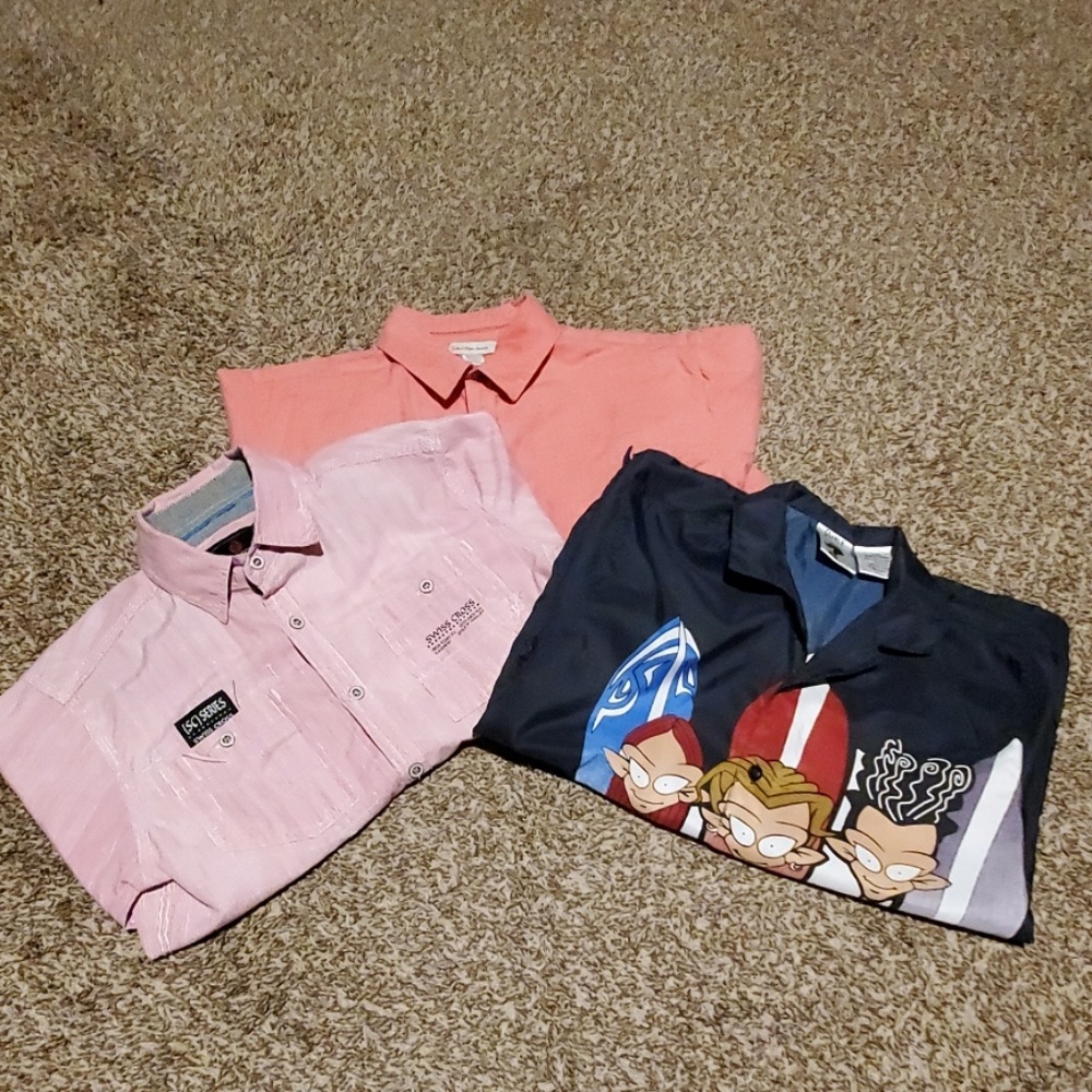 Short sleeve   shirts as a bundle